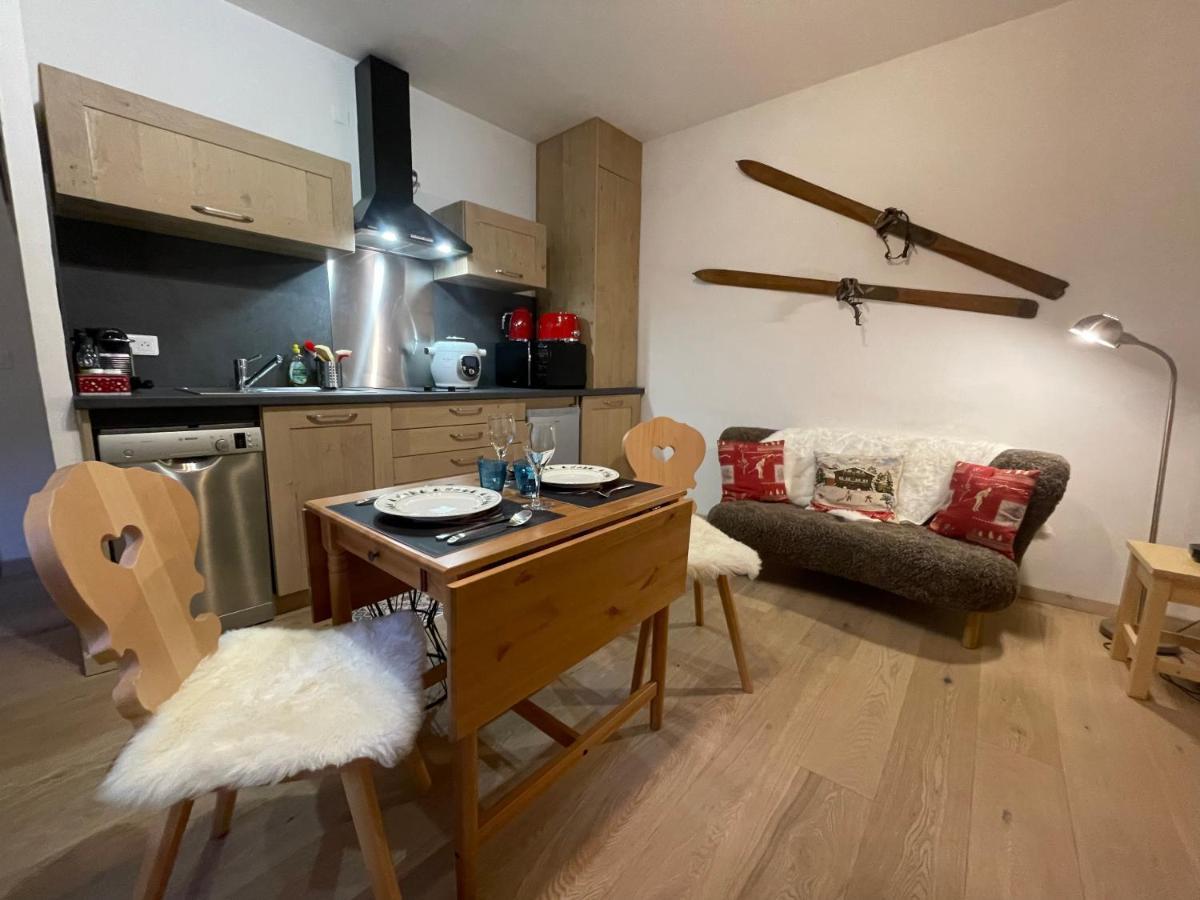 T2 30M2 Plein Centre, Lit Fait, Linge Fourni, Wifi Apartment Каутерец Екстериор снимка